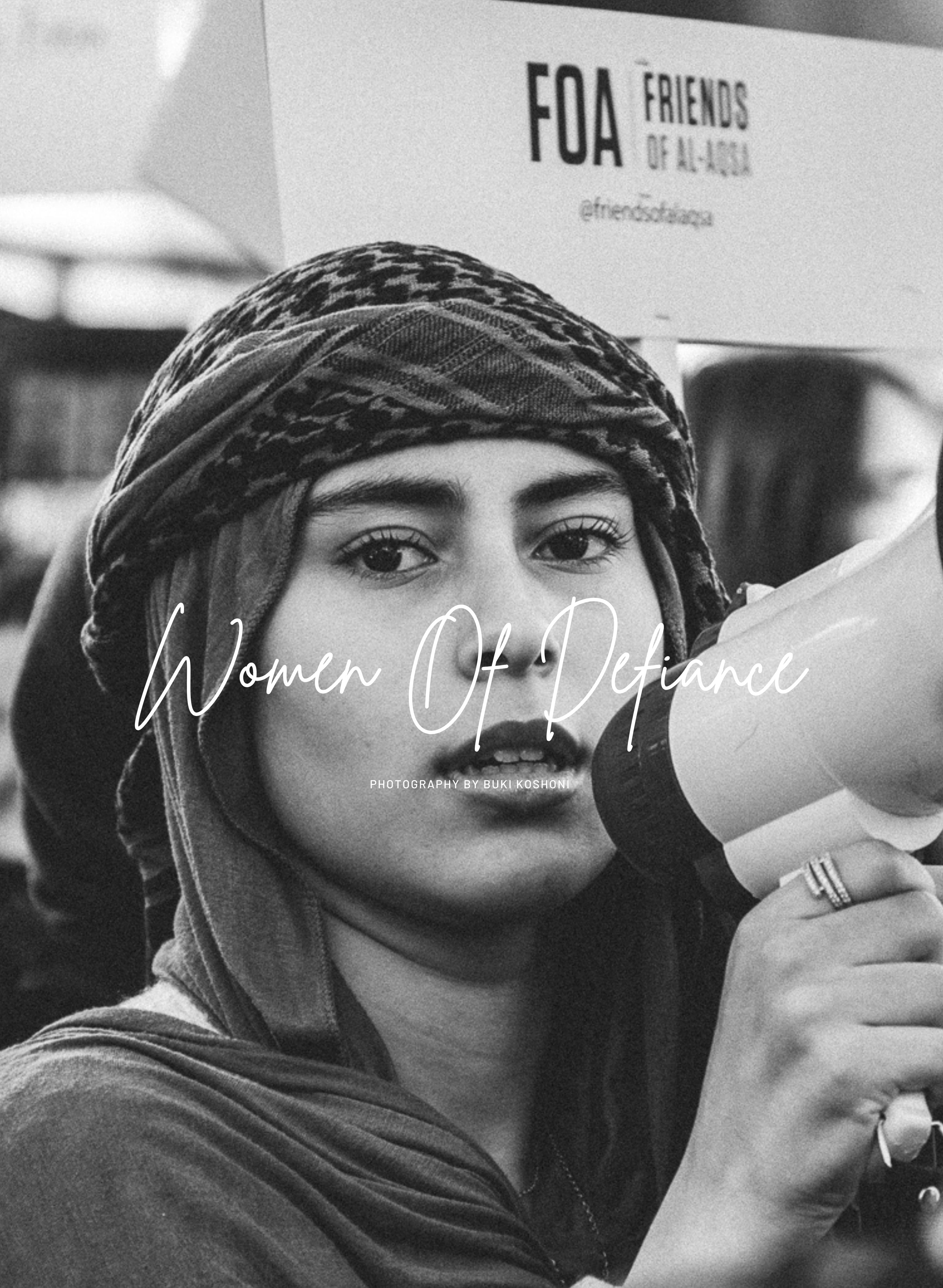 WOMEN OF DEFIANCE + EBOOK 3